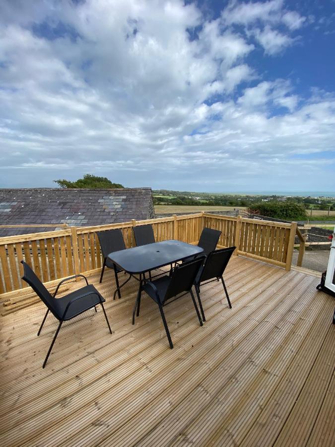 Snowdon Bay - North Wales - Stunning Llyn Peninsula Mountain & Ocean Views - Wilde Retreats Villa Pwllheli Eksteriør bilde