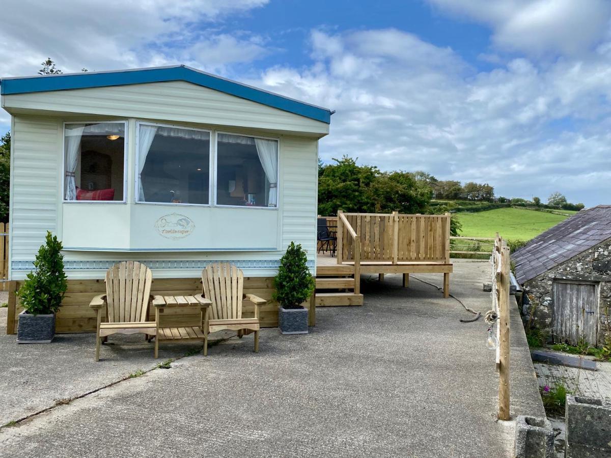 Snowdon Bay - North Wales - Stunning Llyn Peninsula Mountain & Ocean Views - Wilde Retreats Villa Pwllheli Eksteriør bilde